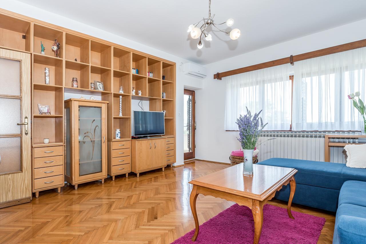 Apartment Promona Drniš Exterior foto