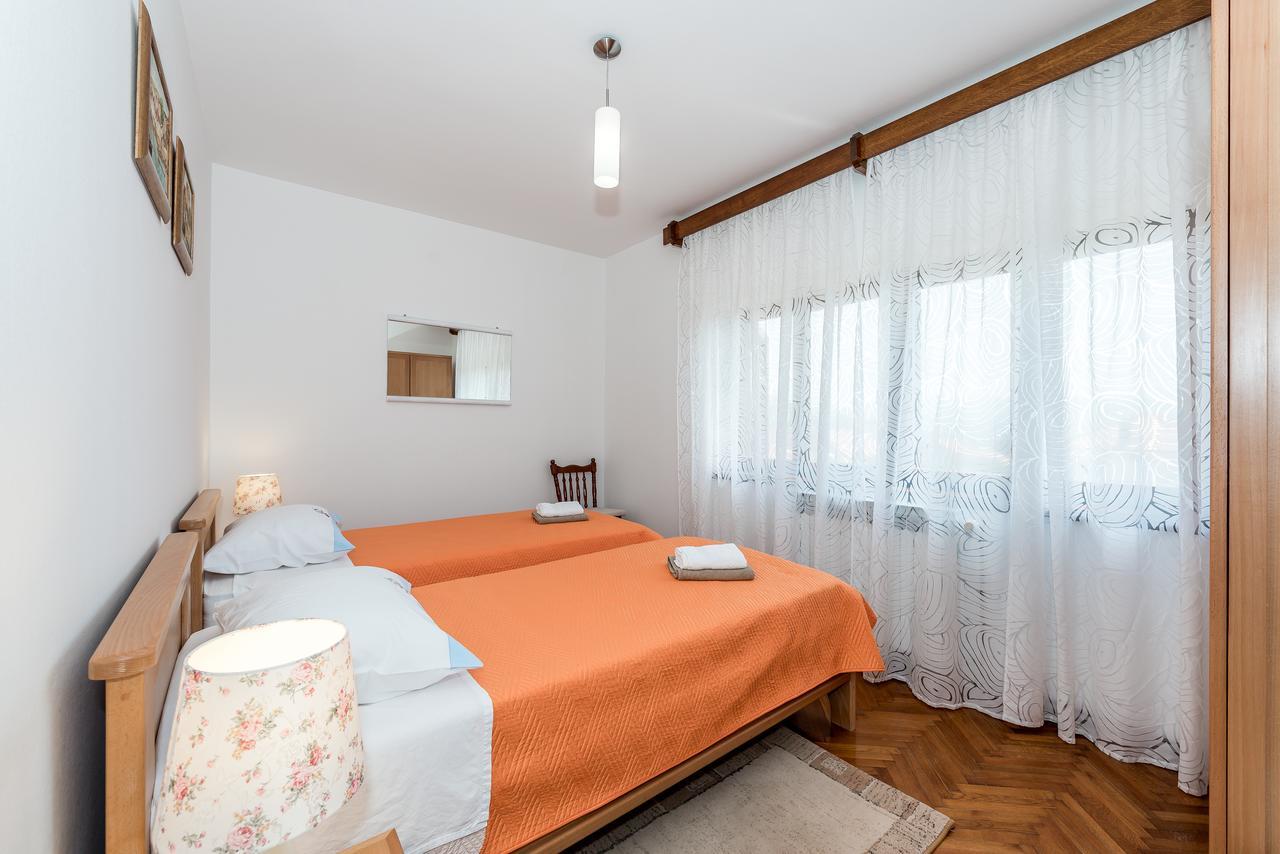 Apartment Promona Drniš Exterior foto