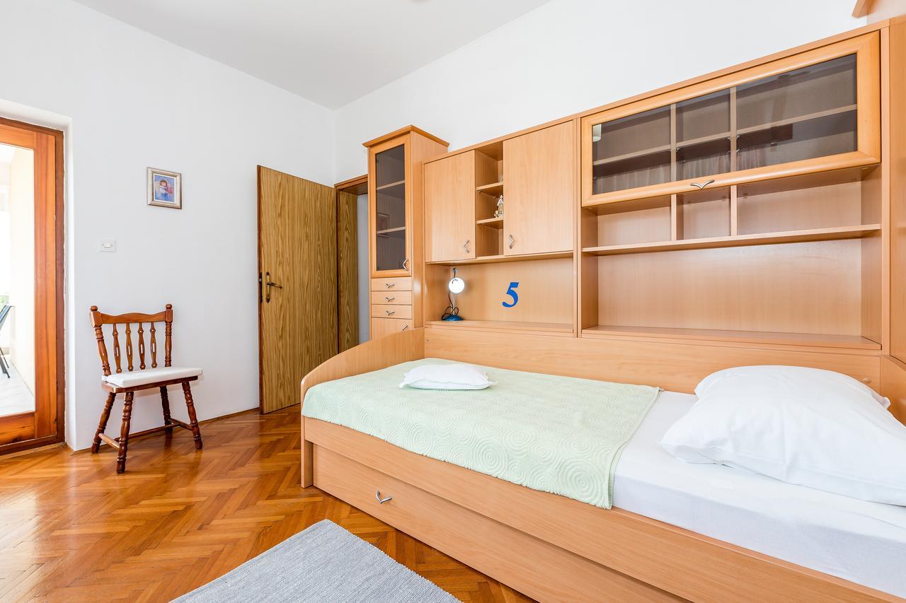 Apartment Promona Drniš Exterior foto
