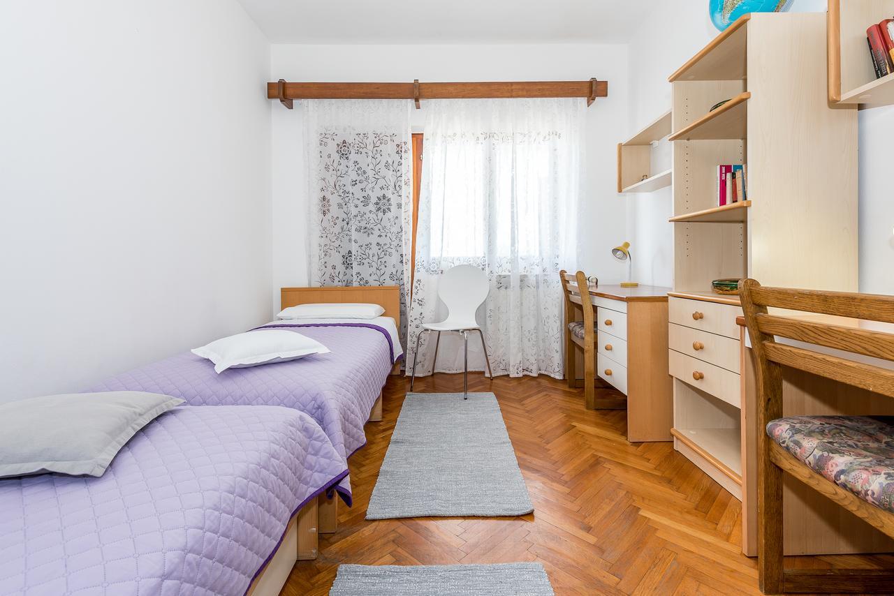 Apartment Promona Drniš Exterior foto